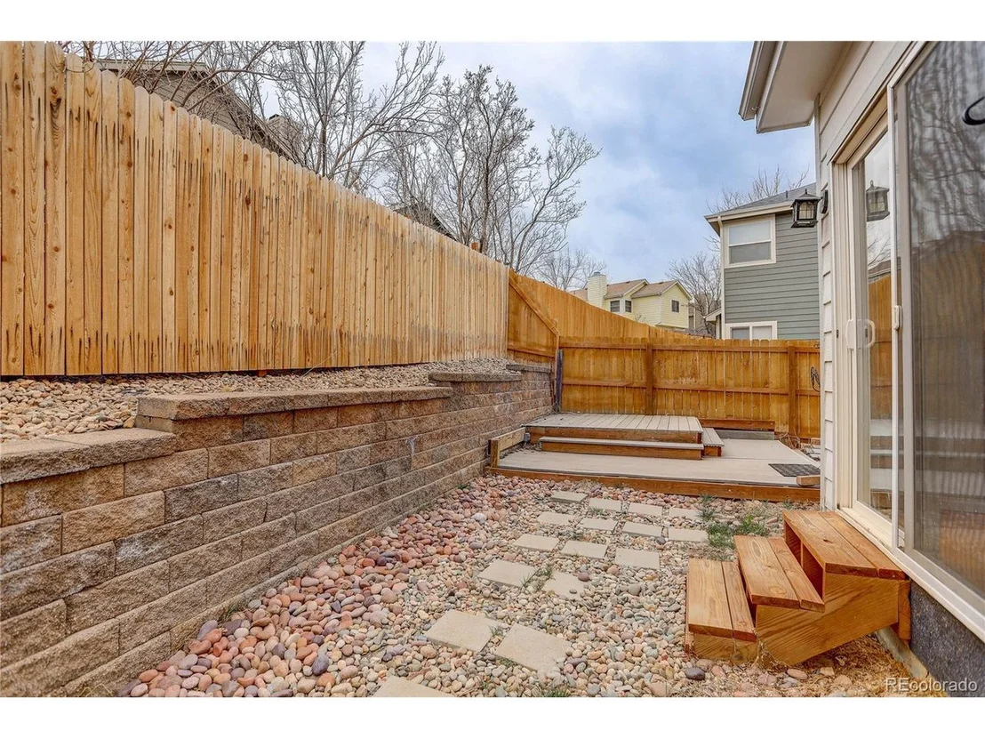 Photo of 10088 Westside Cir