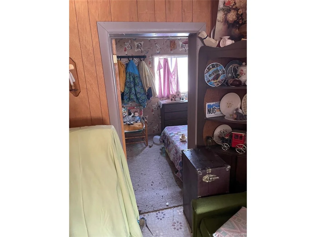 Photo of 586 Spring St