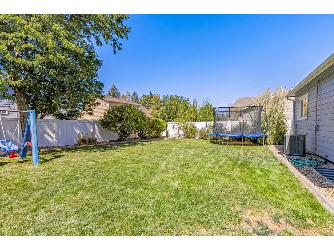 Photo of 115 48th Ave