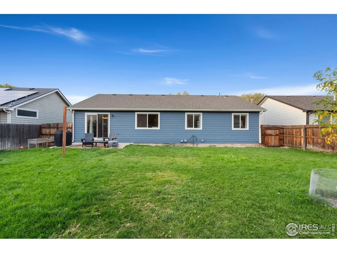 Photo of 305 Amber Dr