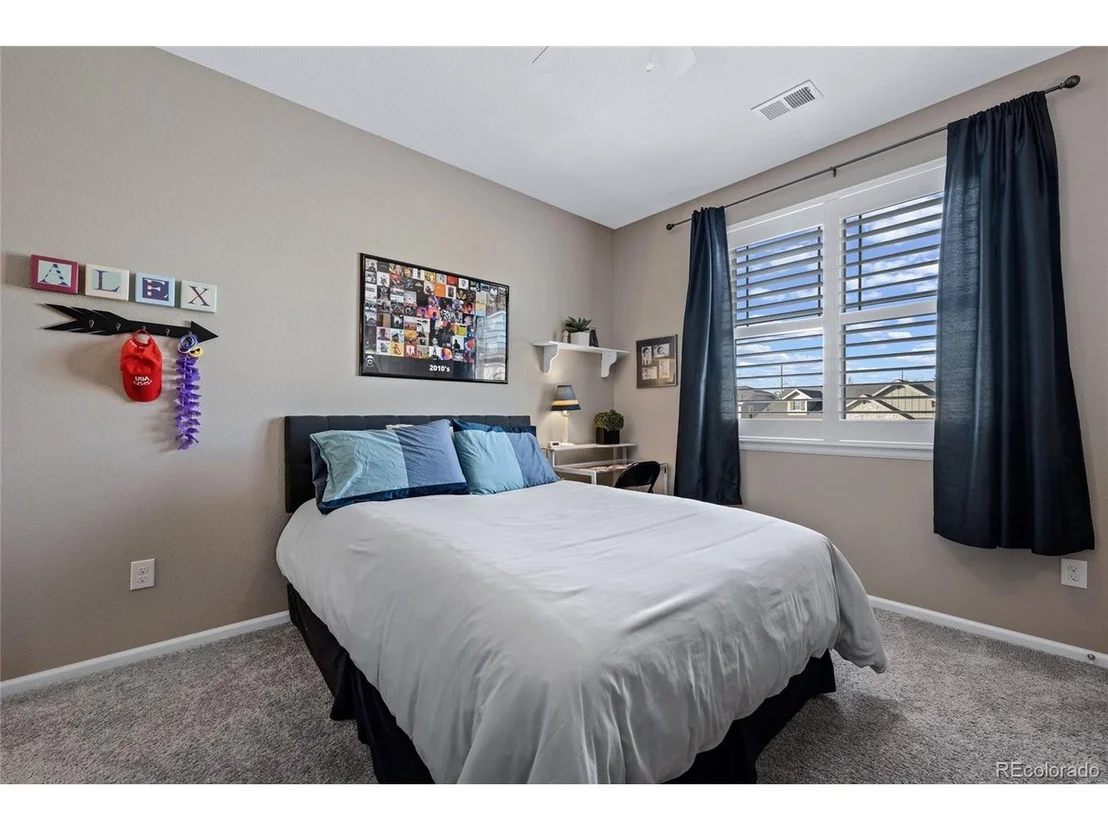 Photo of 20140 E Fair Ln