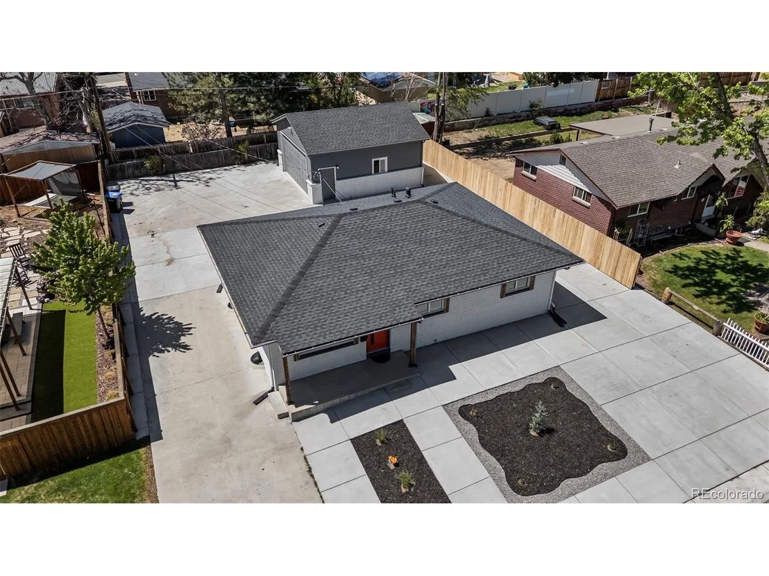 Photo of 6411 Marshall