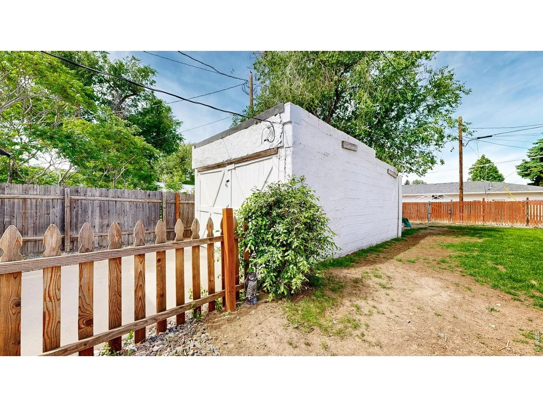 Photo of 521 1st Ave