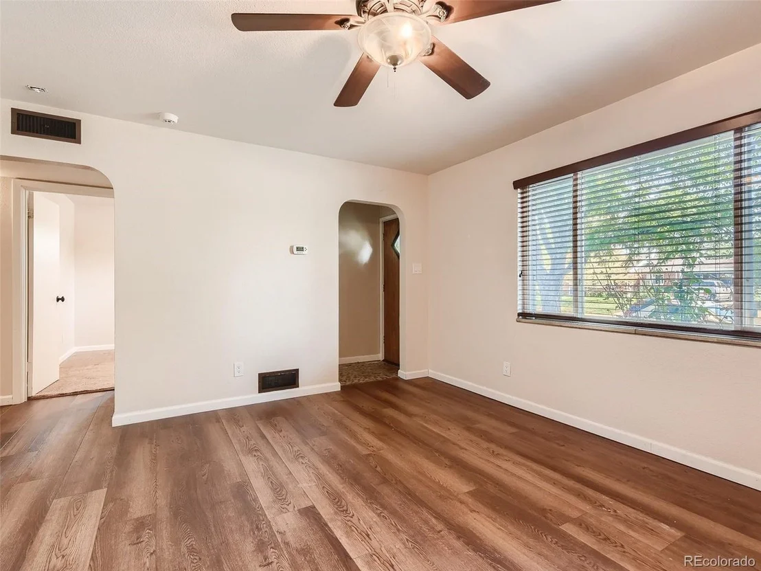 Photo of 9221 High St