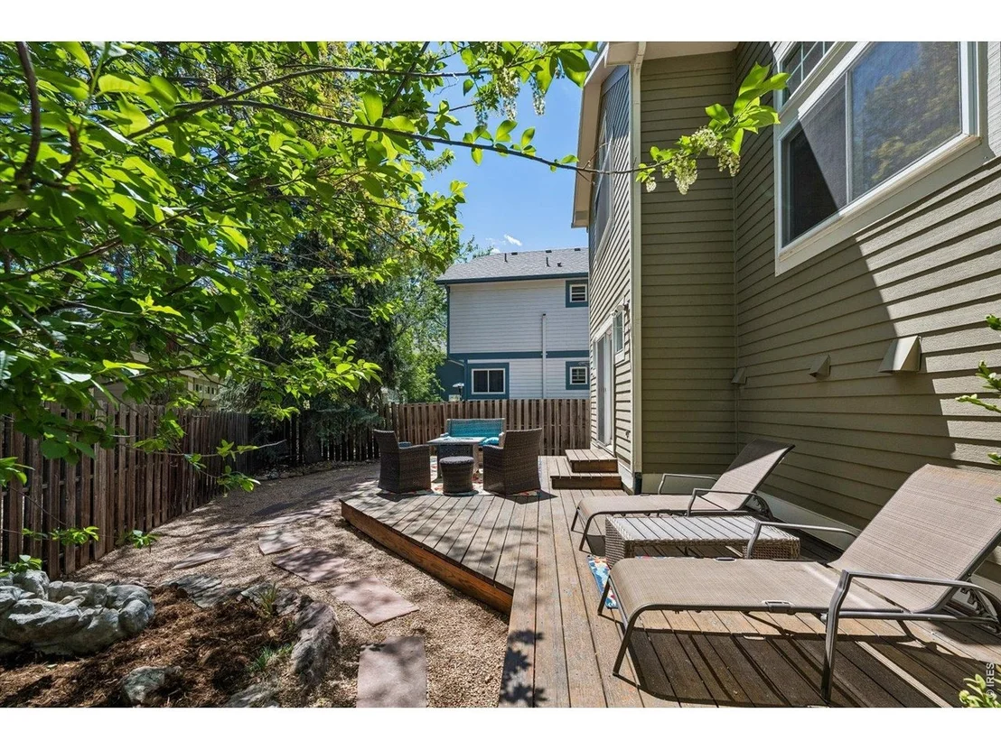 Photo of 562 Spruce Cir