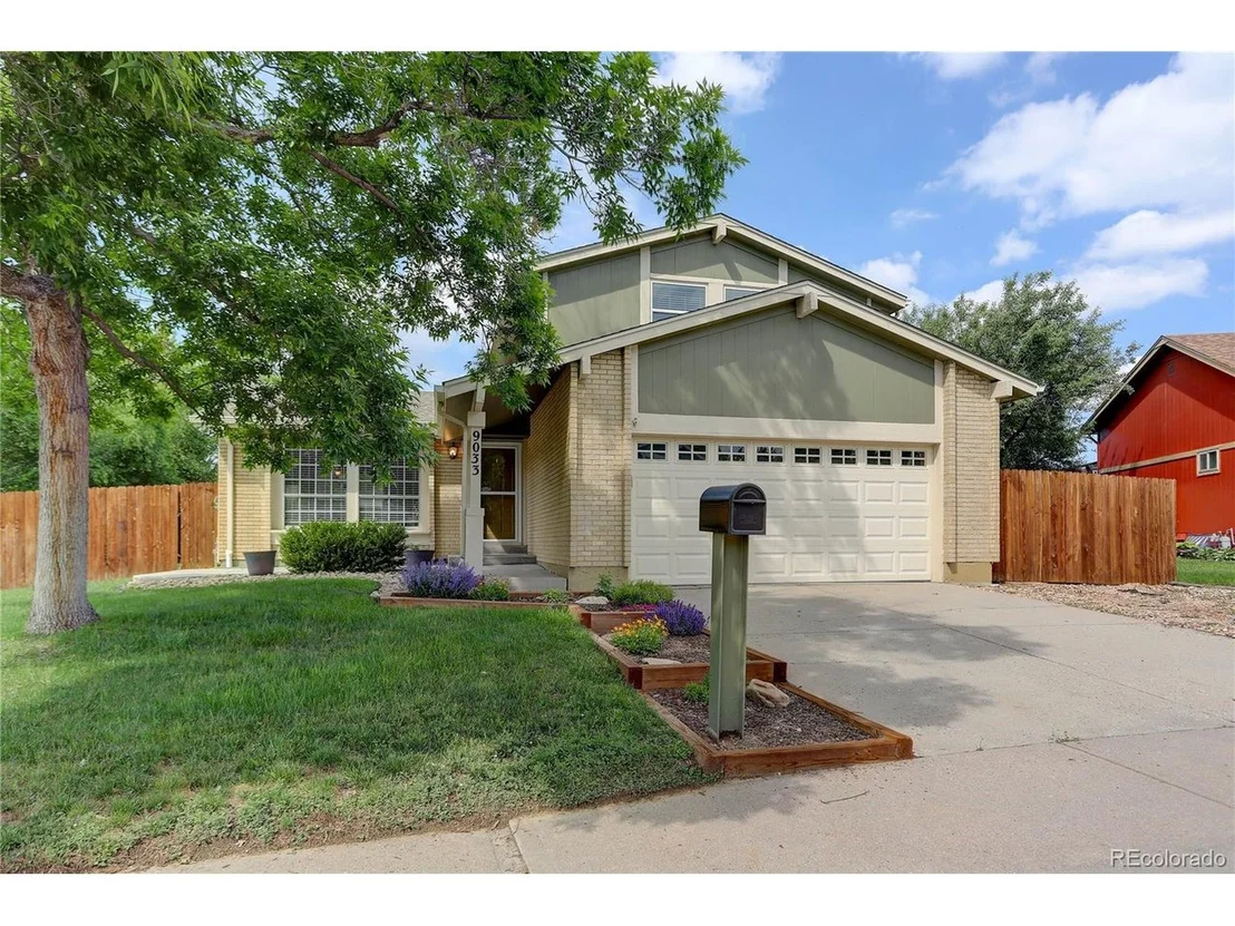Photo of 9033 W 75th Cir