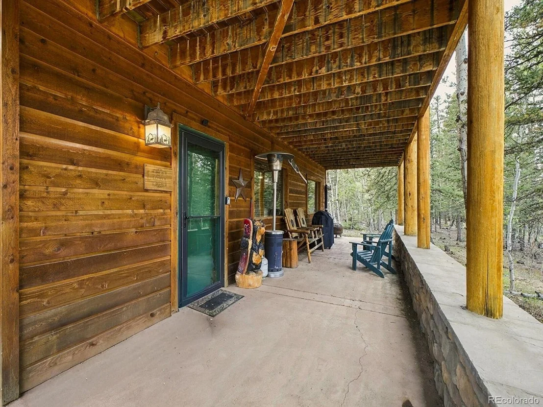 Photo of 150 Haida Rd