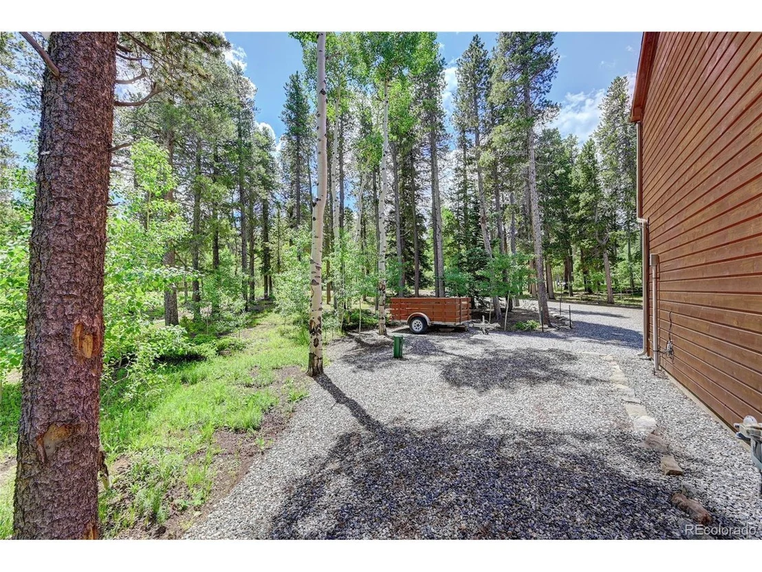 Photo of 631 Lodge Pole Dr
