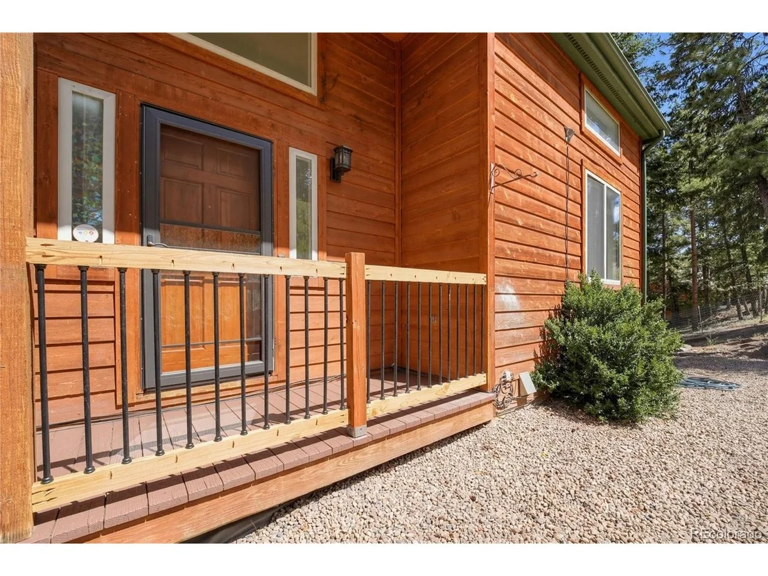 Photo of 100 Elk Valley Way