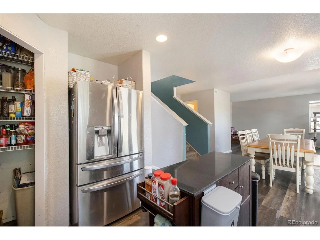 Photo of 9234 Welby Cir