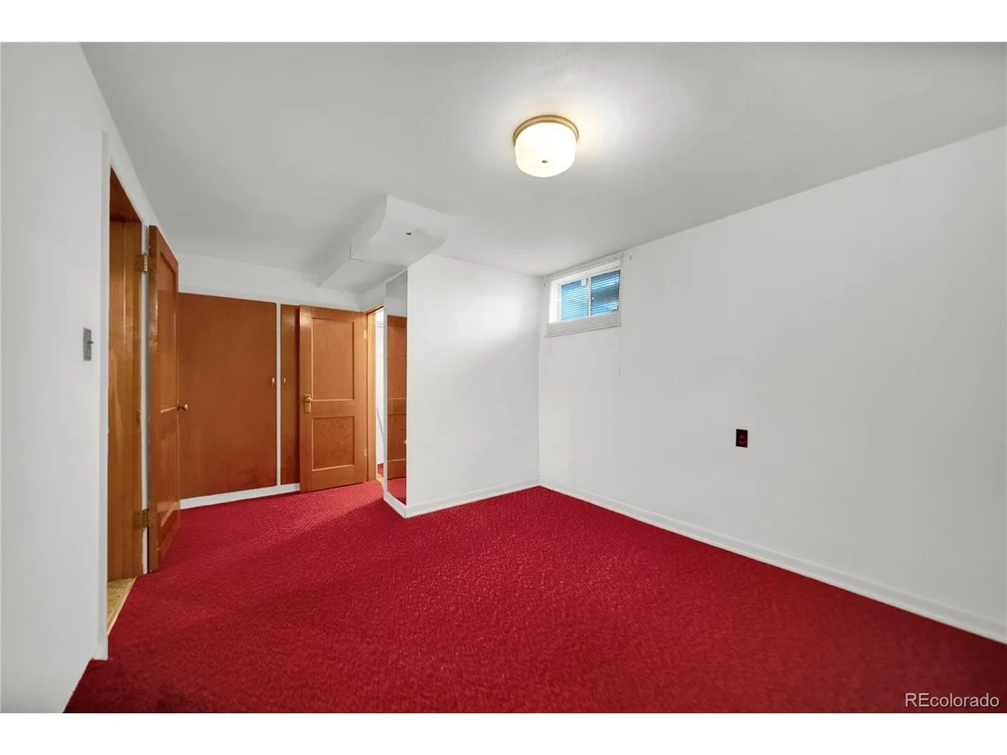 Photo of 450 Date Ave