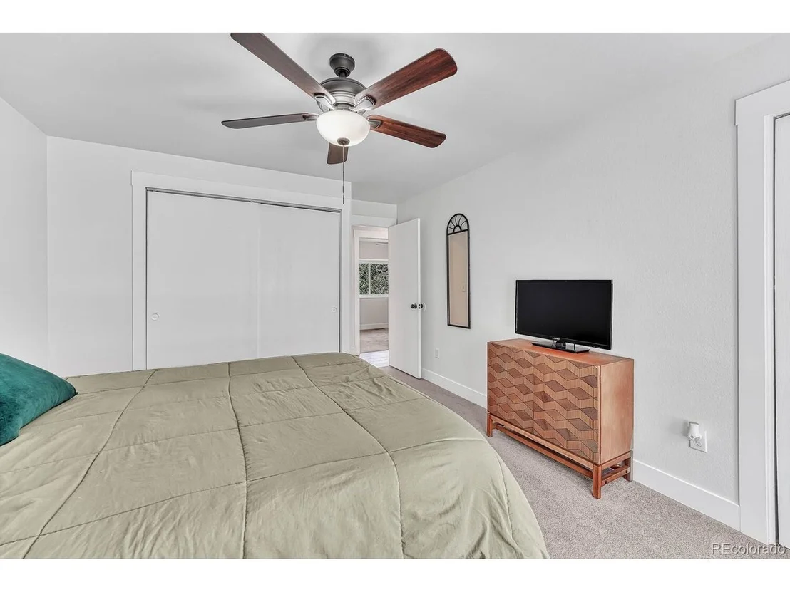 Photo of 10647 Kipling Way