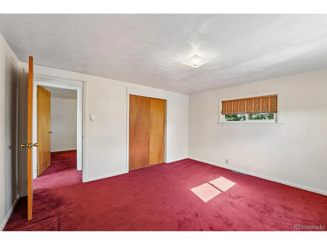 Photo of 101 2nd St