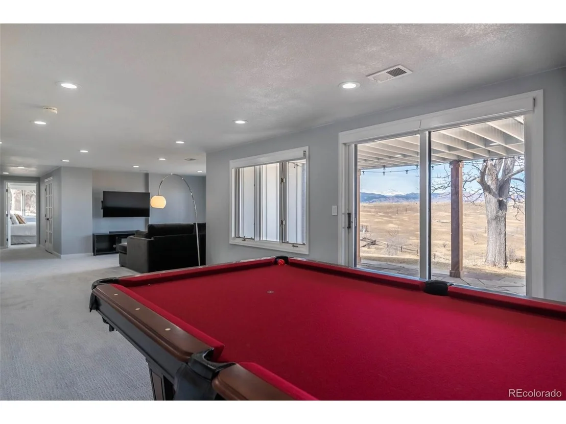 Photo of 1213 Crestmoor Dr