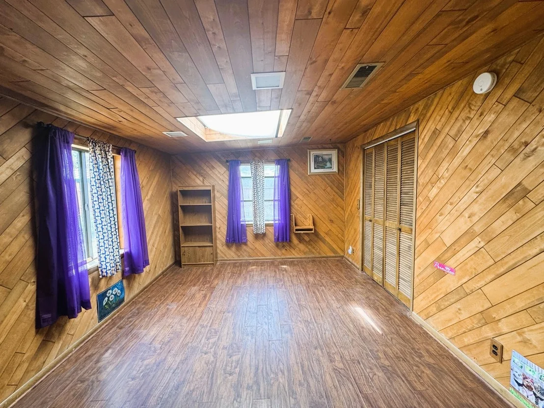 Photo of 1324 Buchanan St