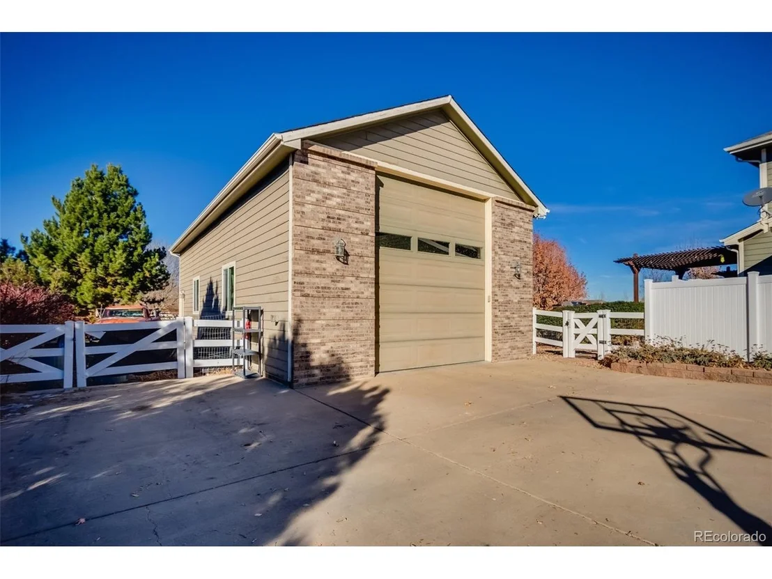 Photo of 16263 Olive Way