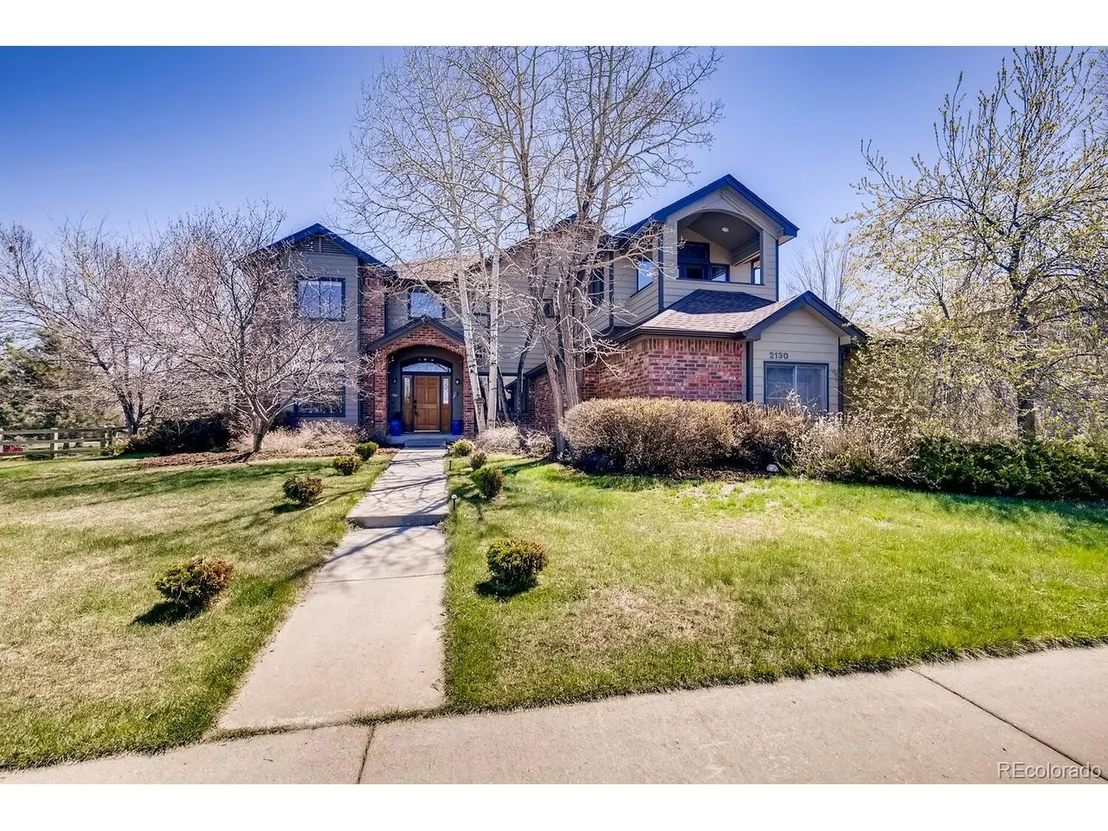 Photo of 2130 Ridgeview Way