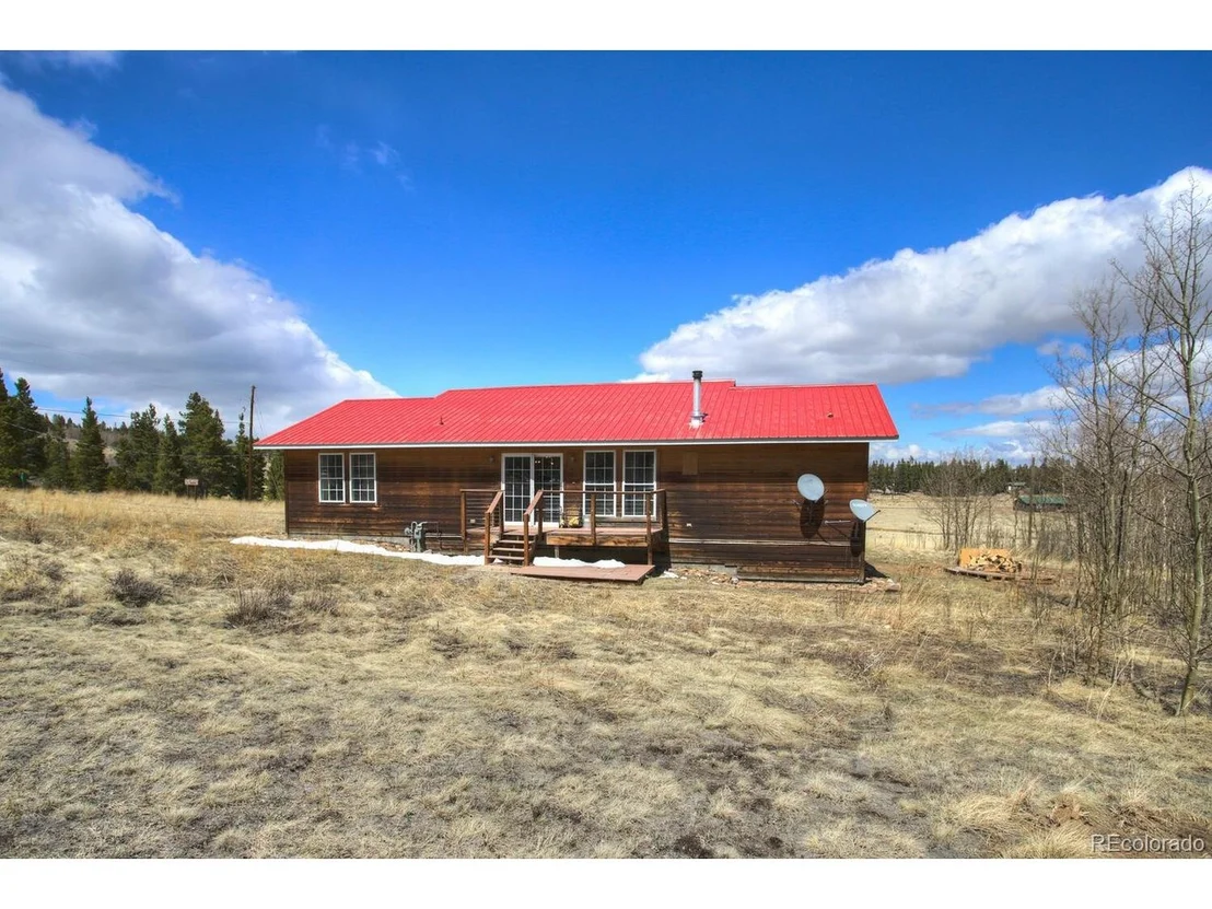 Photo of 18 Foxtail Dr