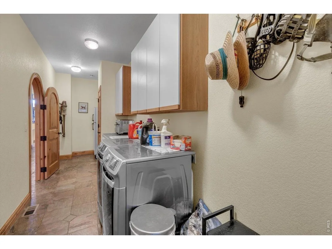 Photo of 165 Bison Dr