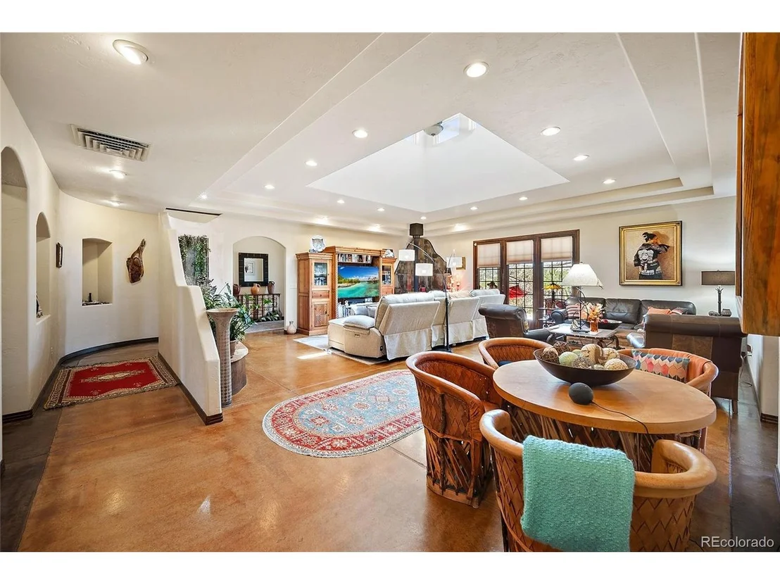 Photo of 8200 Abbey Rd