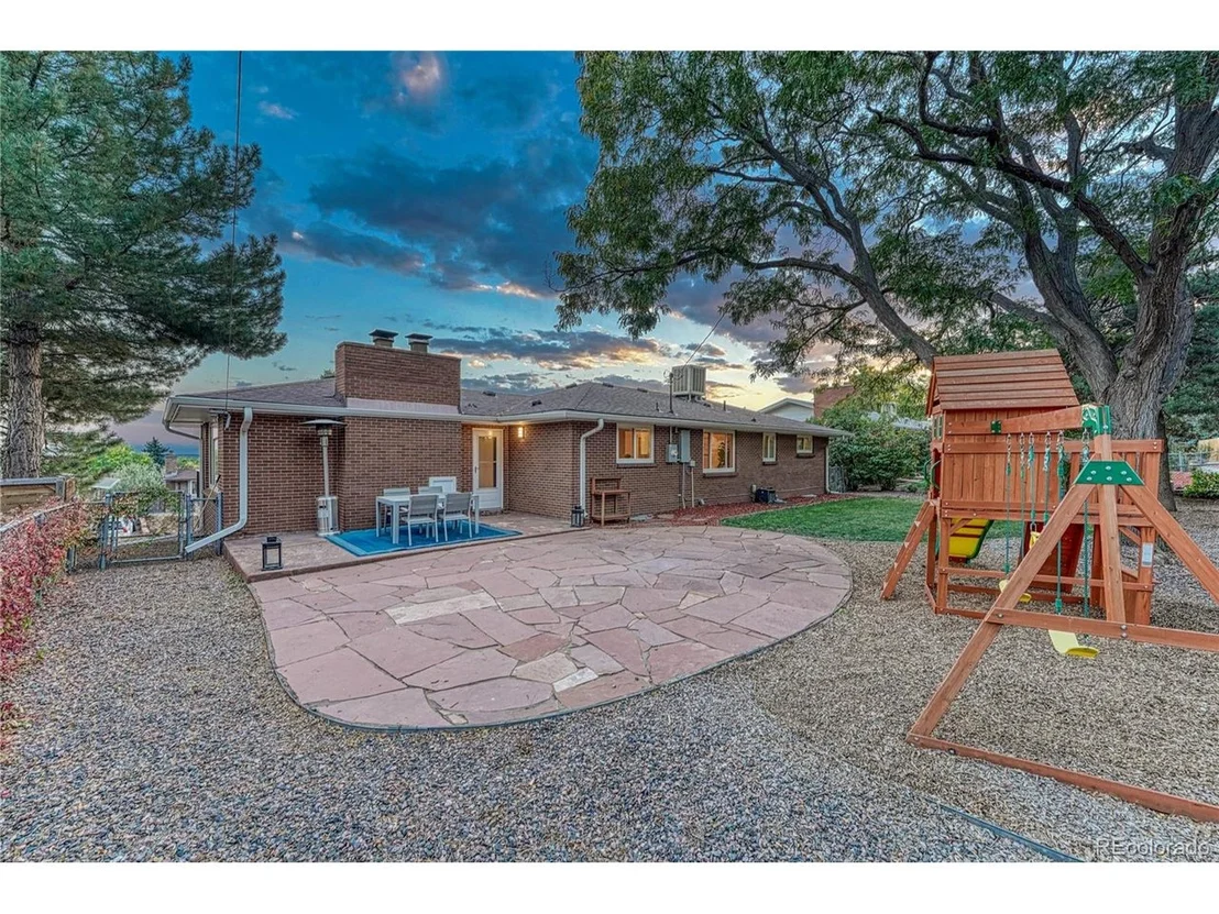 Photo of 8223 W 70th Pl