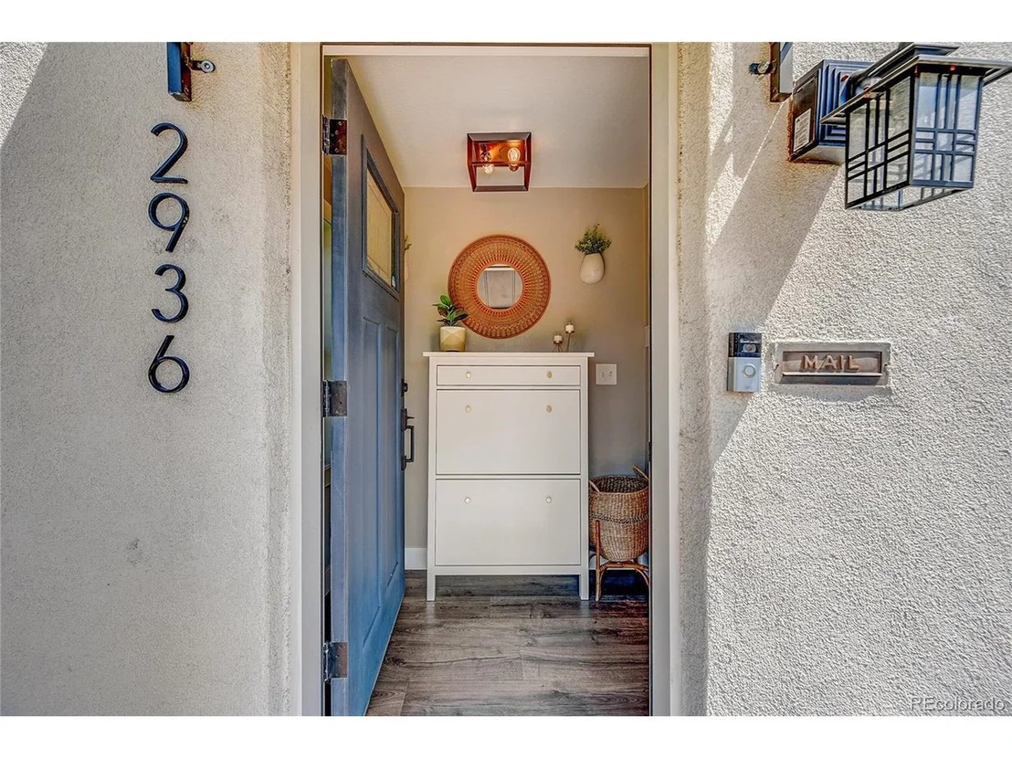 Photo of 2936 Sheridan Blvd