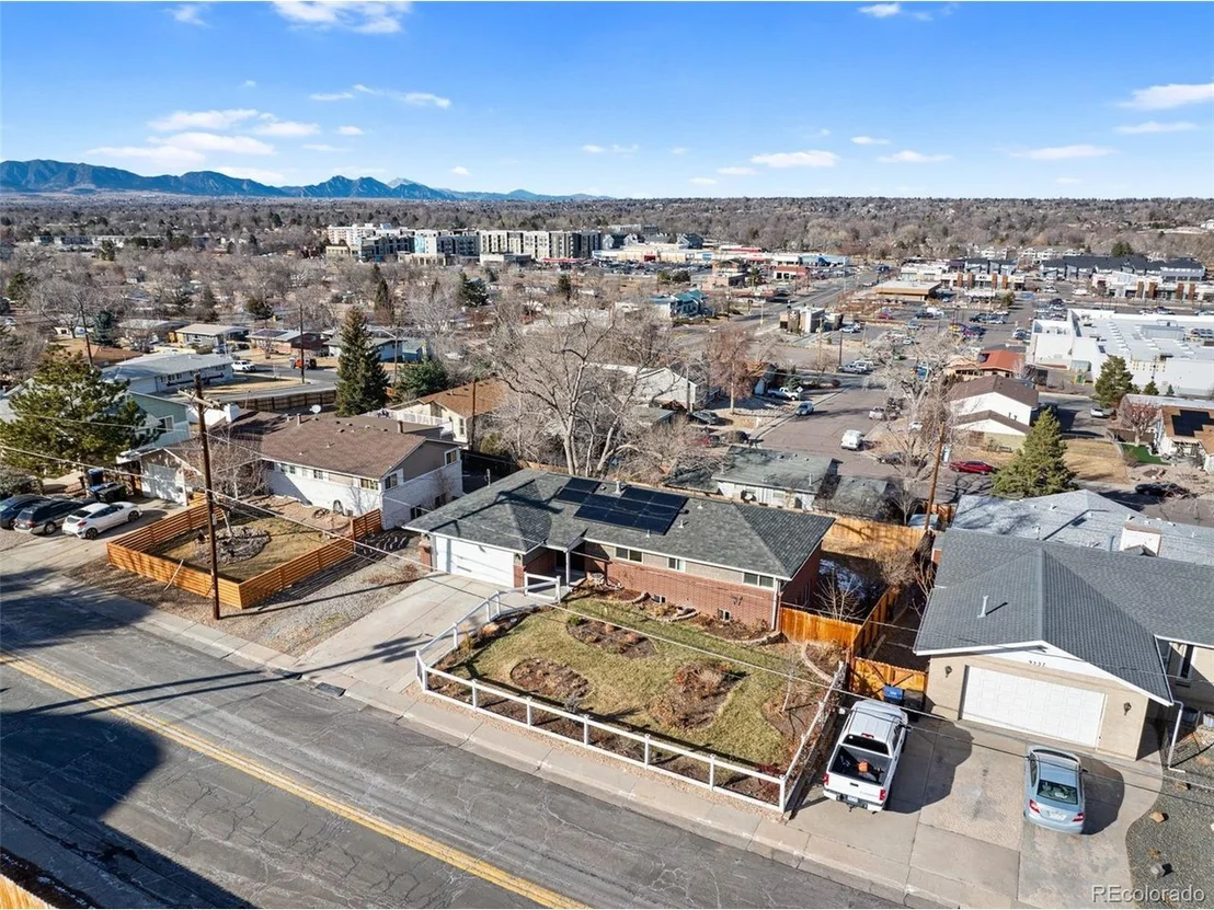 Photo of 9539 Grandview Ave