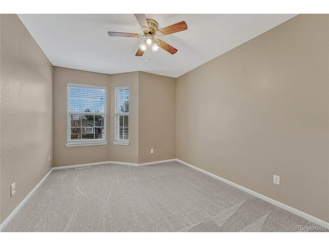 Photo of 16350 Hedgeway Dr