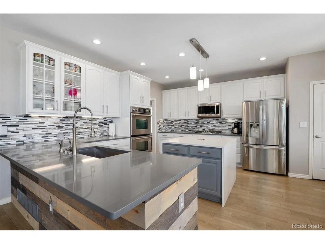 Photo of 5350 Craftsman Dr