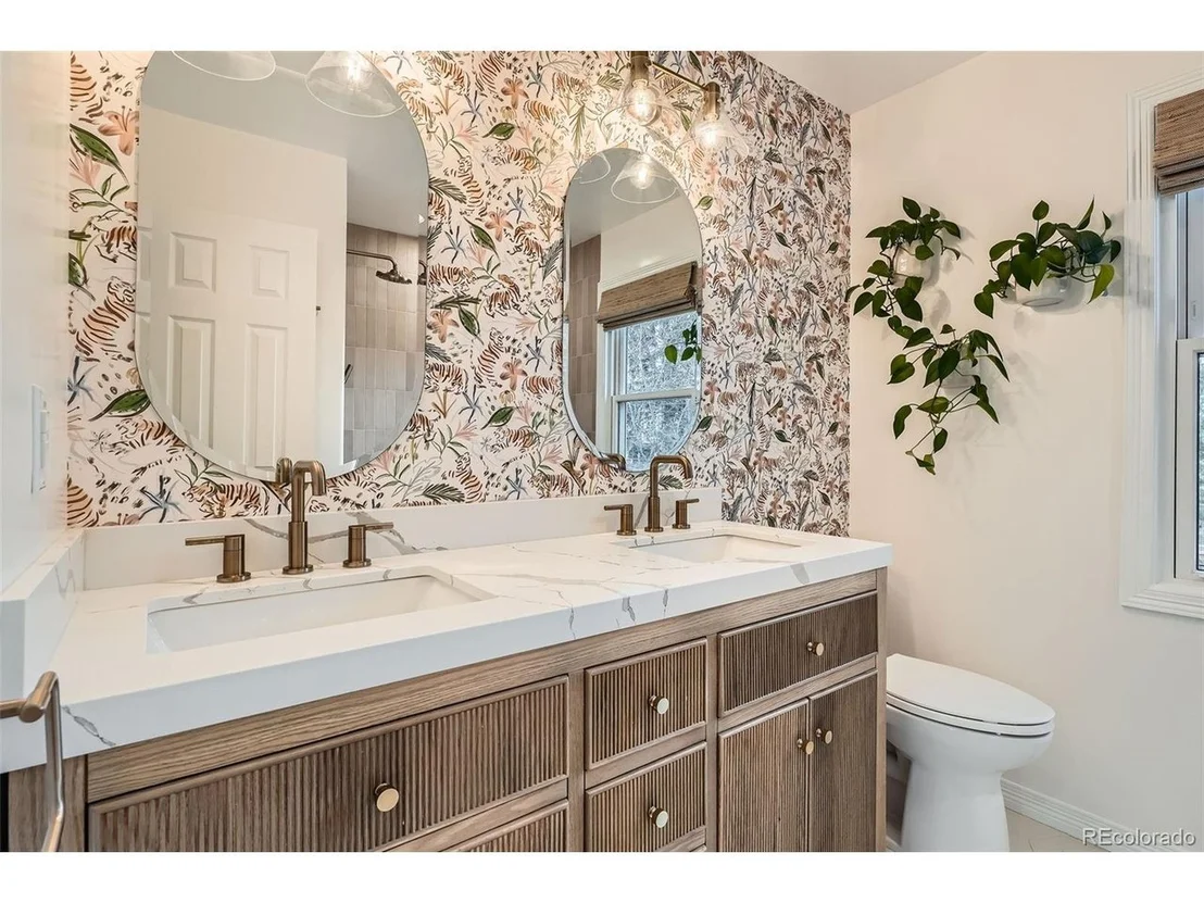 Photo of 366 Elm St