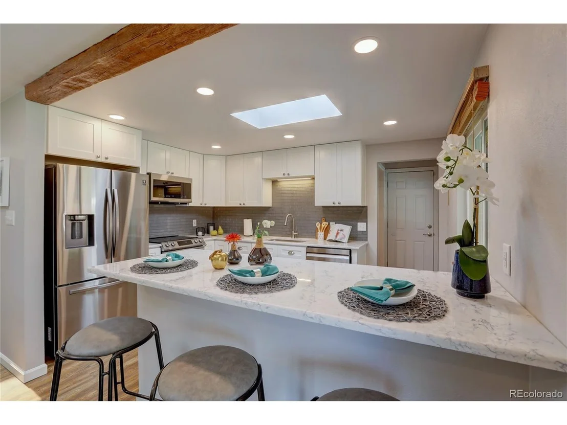 Photo of 6552 Iris St