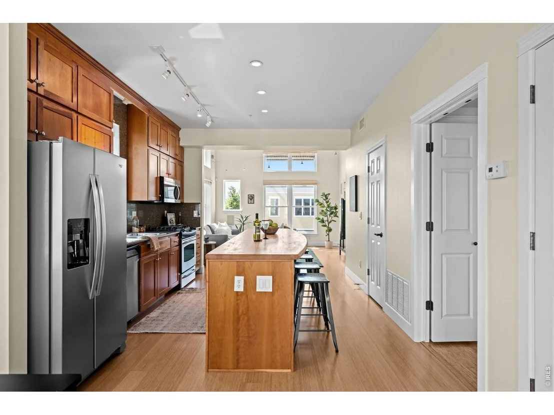 Photo of 1299 Yellow Pine Ave