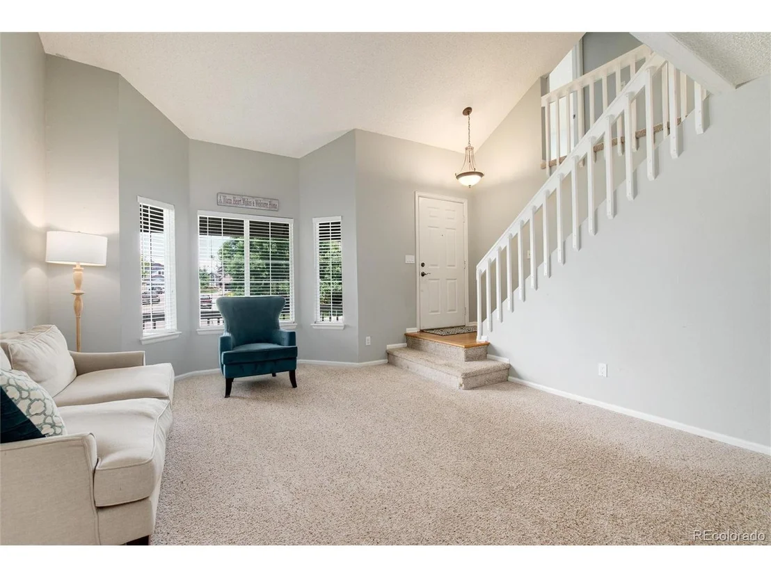 Photo of 882 Garden Dr