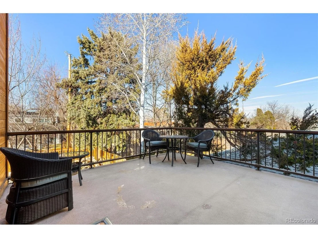 Photo of 625 Grape St