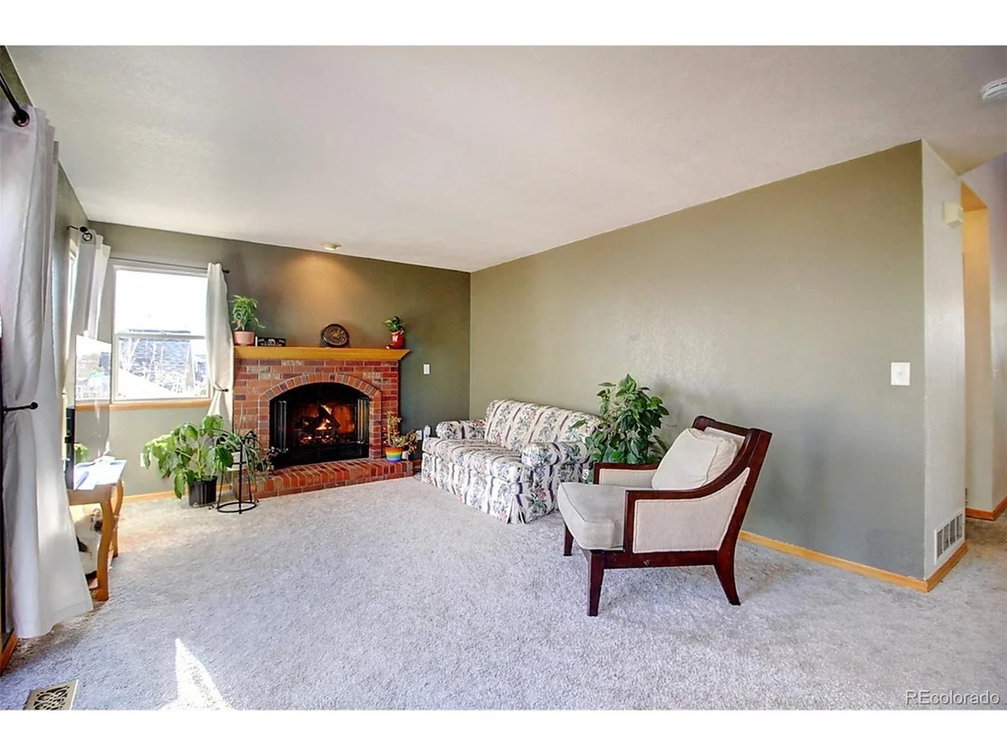 Photo of 312 Derry Dr