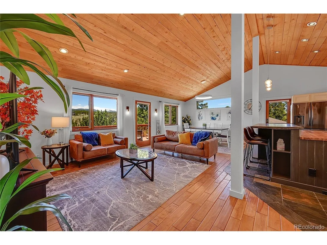 Photo of 247 Alpine Dr