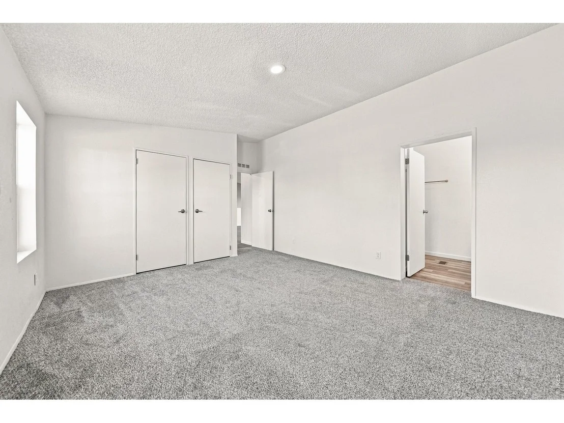 Photo of 332 Circle Dr