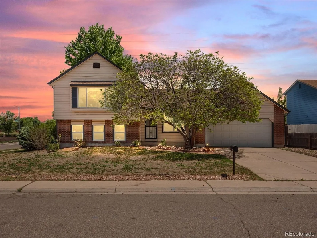 Photo of 4594 Granby Way