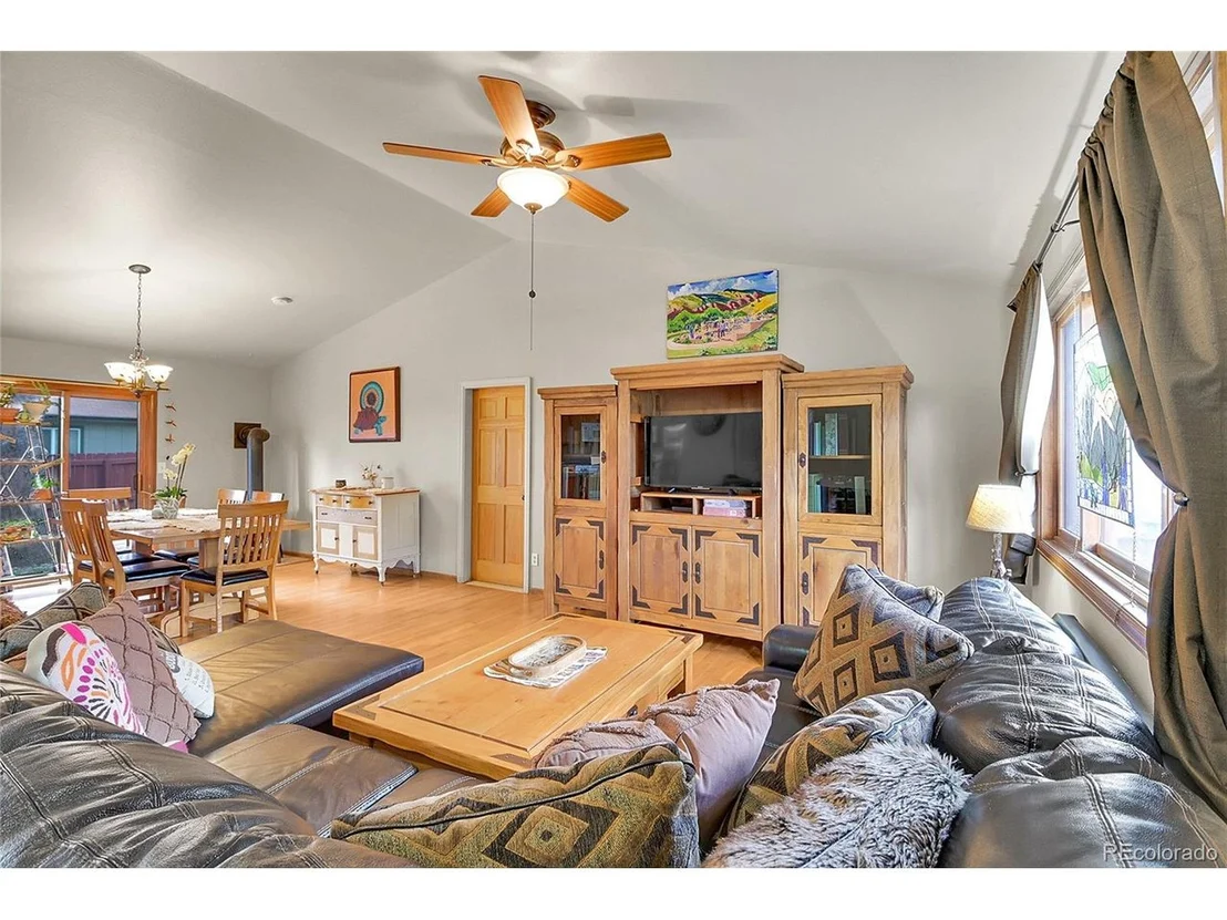Photo of 30400 Hilltop Dr