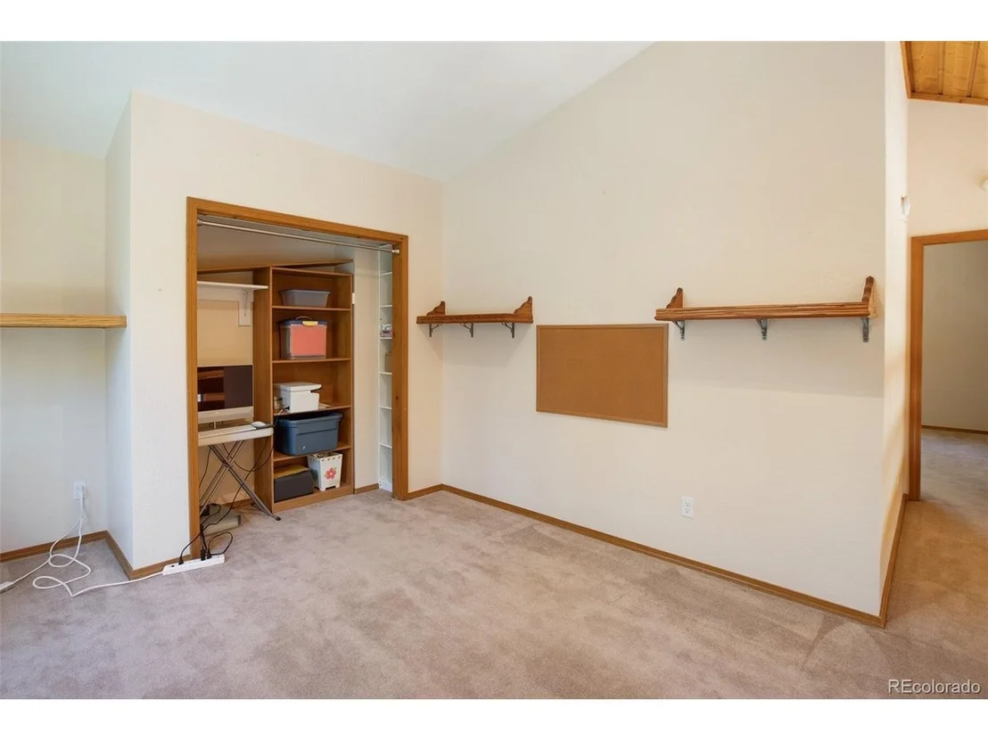 Photo of 635 Ridge Dr