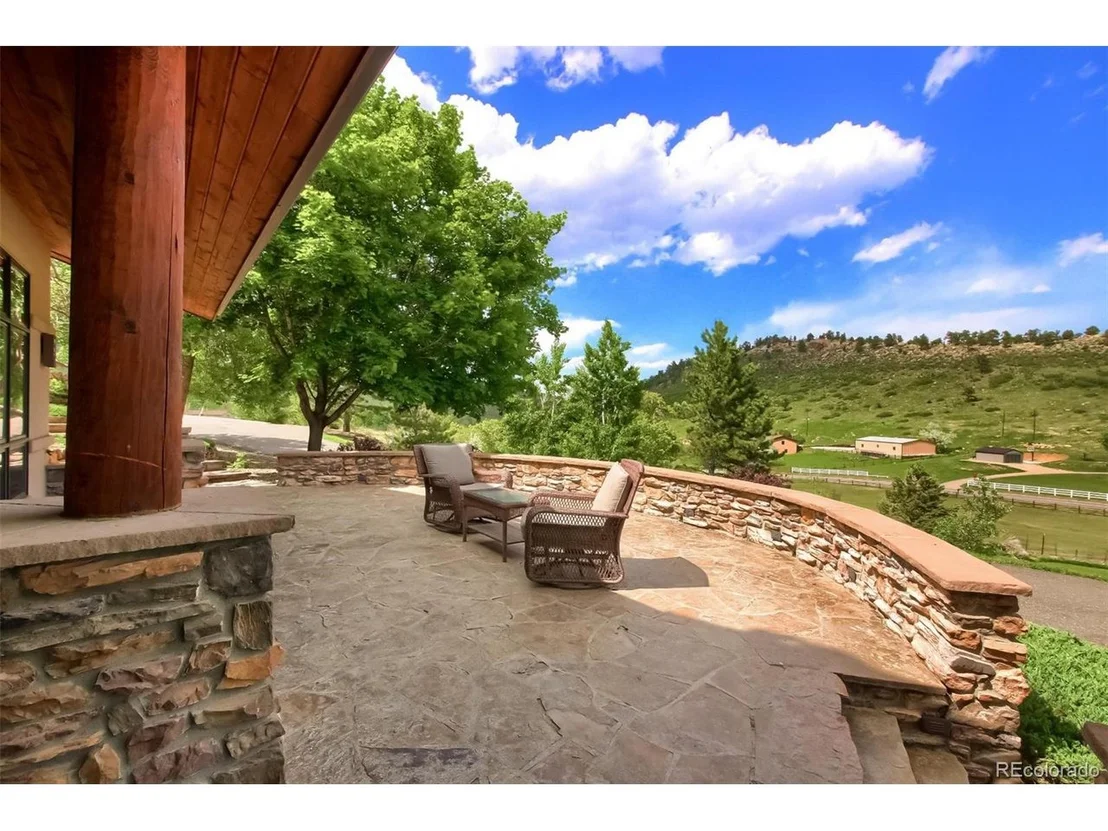 Photo of 5335 Pine Ridge Rd