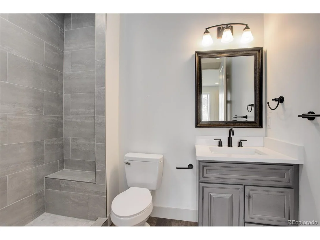 Photo of 9377 Iron Mountain Way