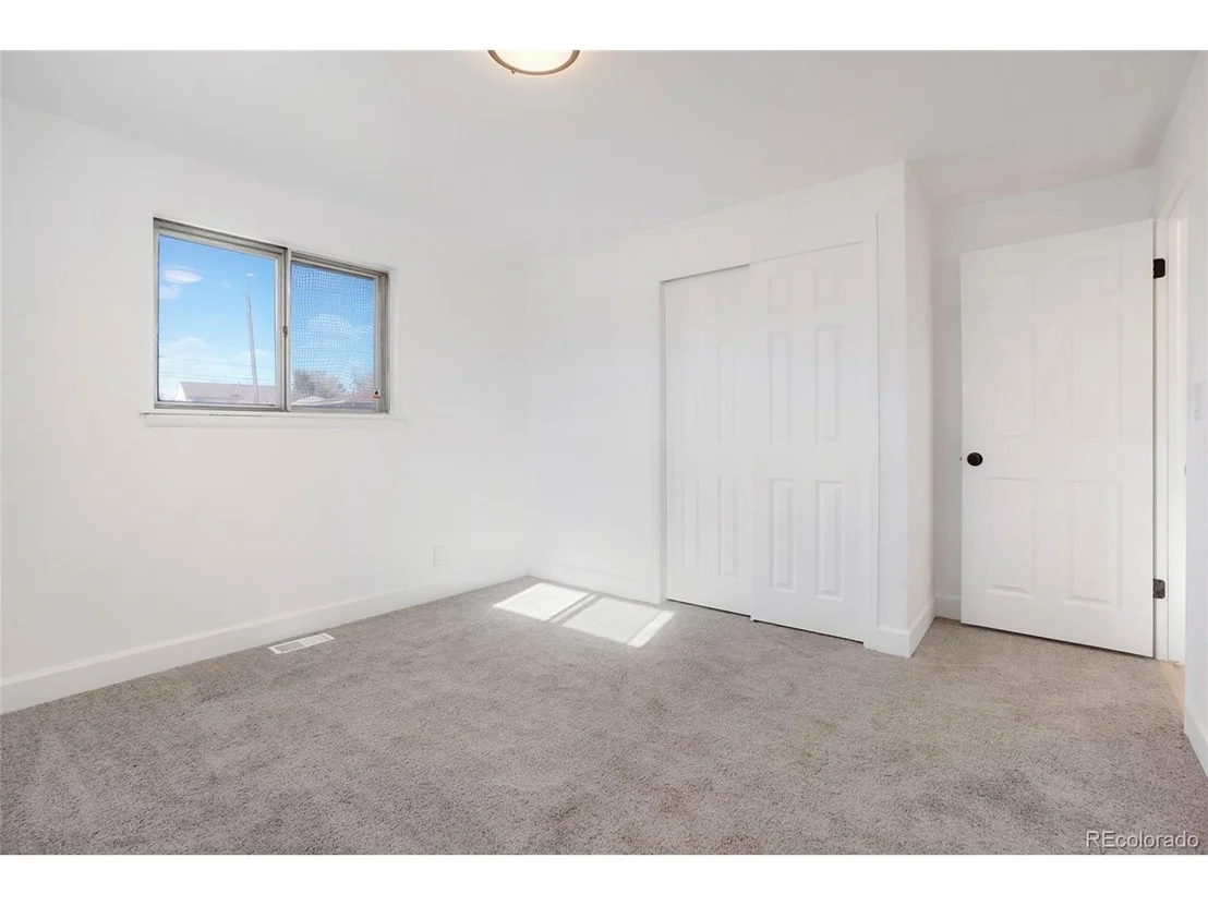 Photo of 7956 Joan Dr