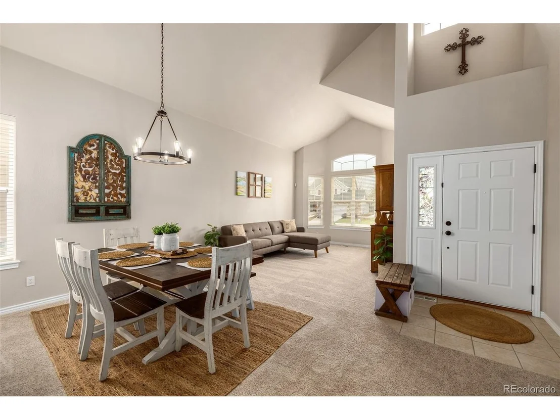 Photo of 1318 Reserve Dr