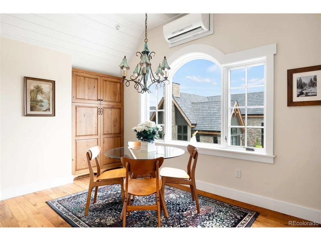 Photo of 3166 Juniper Ct