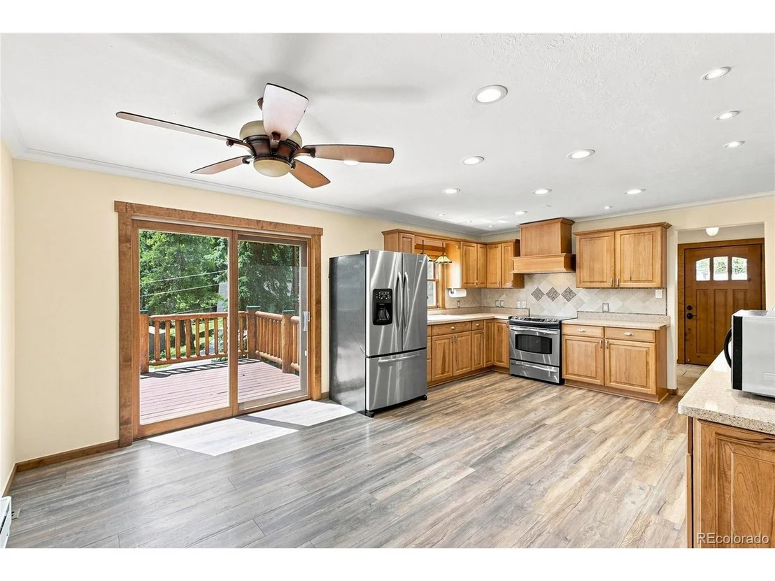 Photo of 34797 Forest Estates Rd