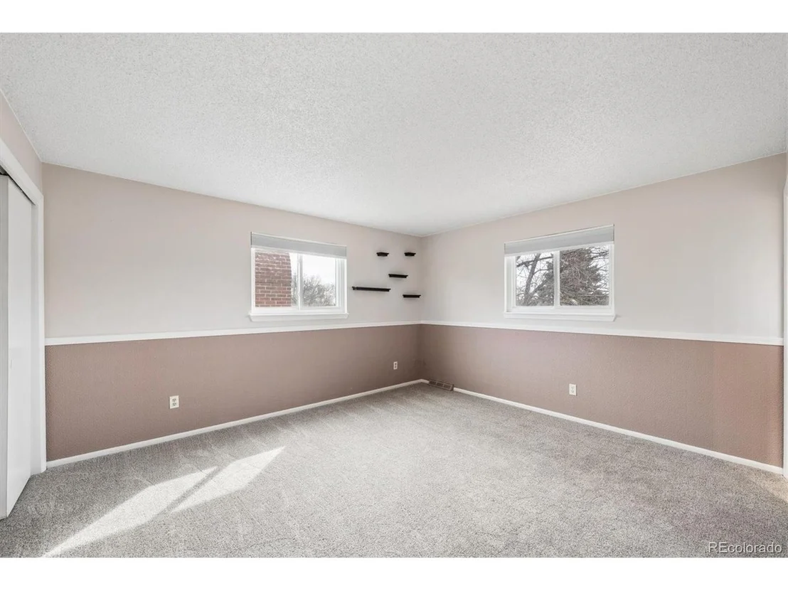 Photo of 6400 W 83rd Pl