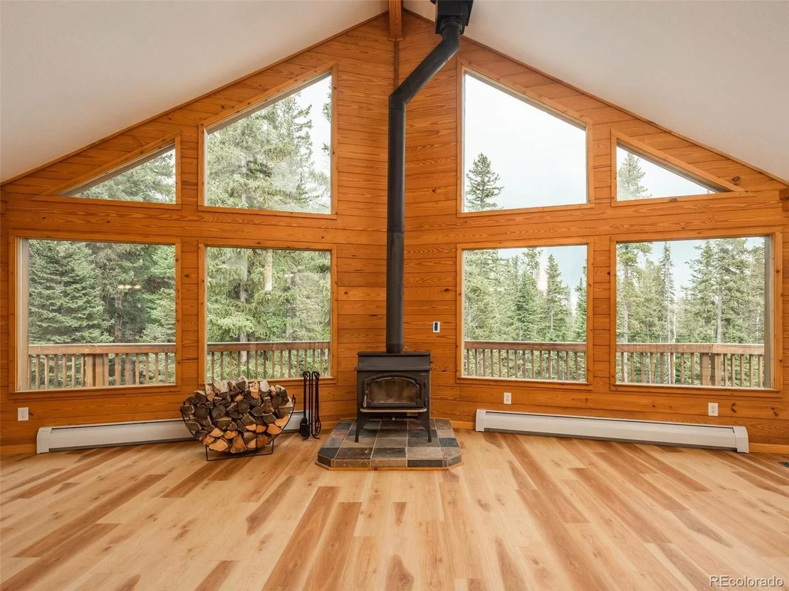 Photo of 225 Bear Claw Ln