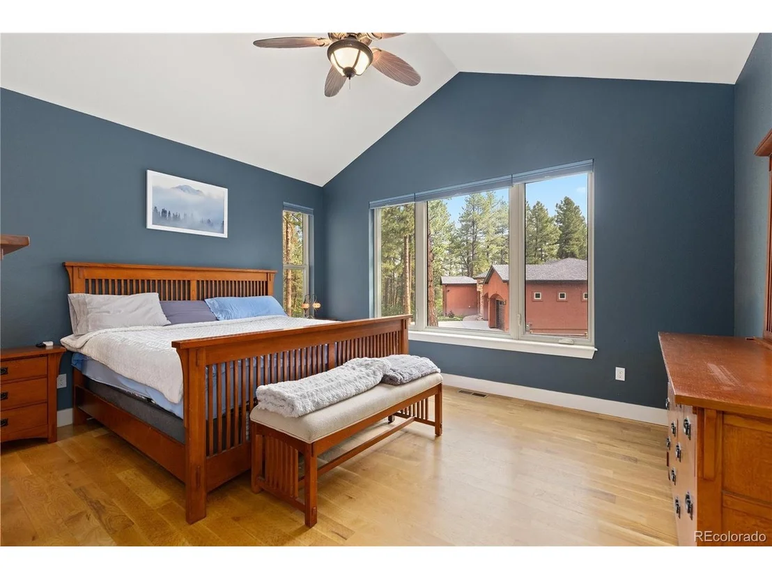 Photo of 1395 Gore Cir