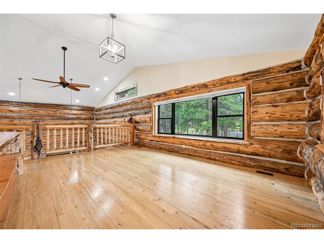 Photo of 4150 Aztec Rd